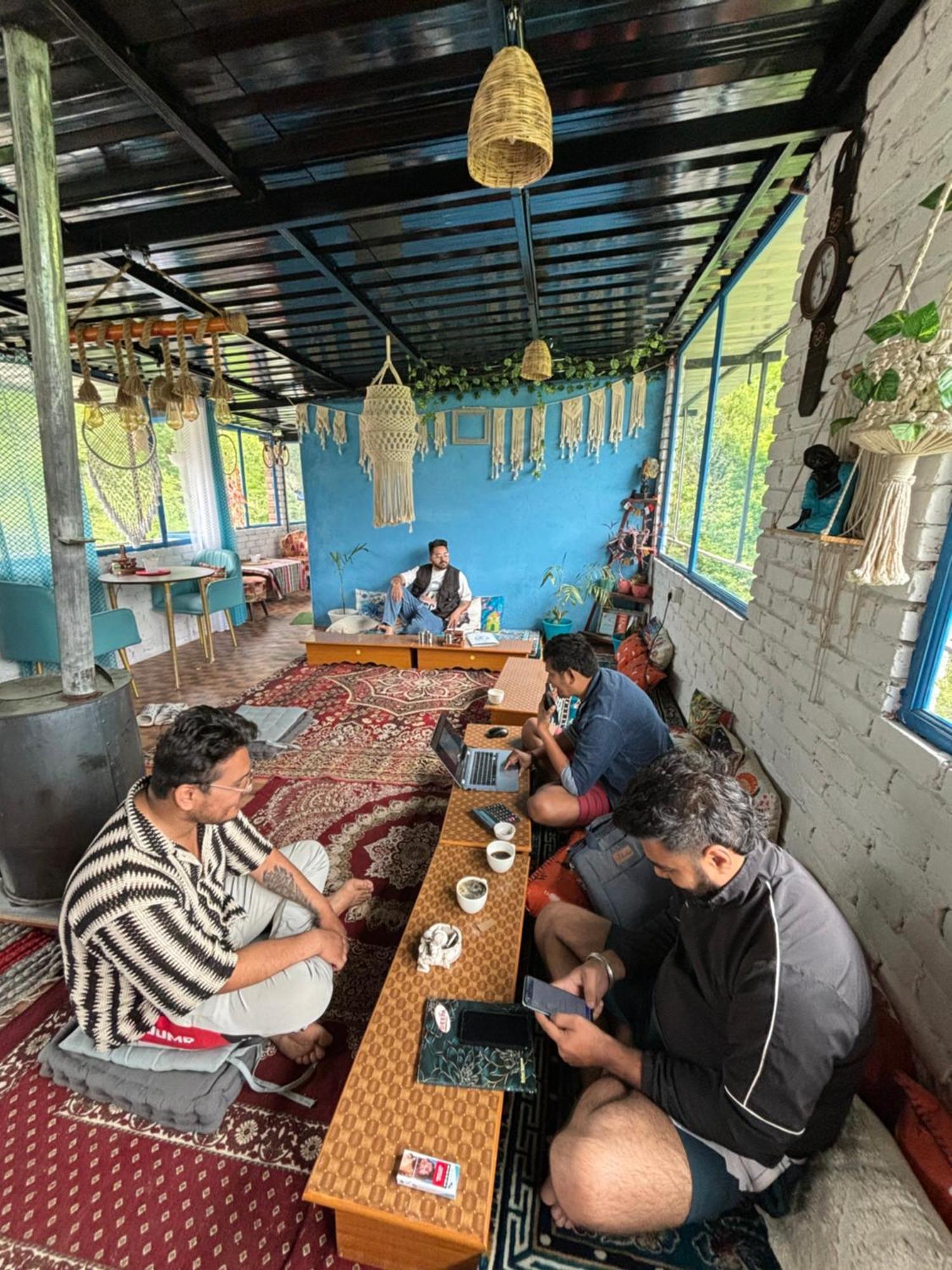 Kasolview And Peace Cafe Homestay